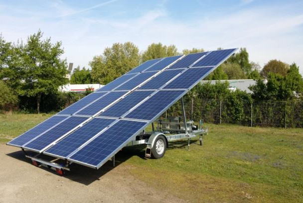 solar trailer with battery