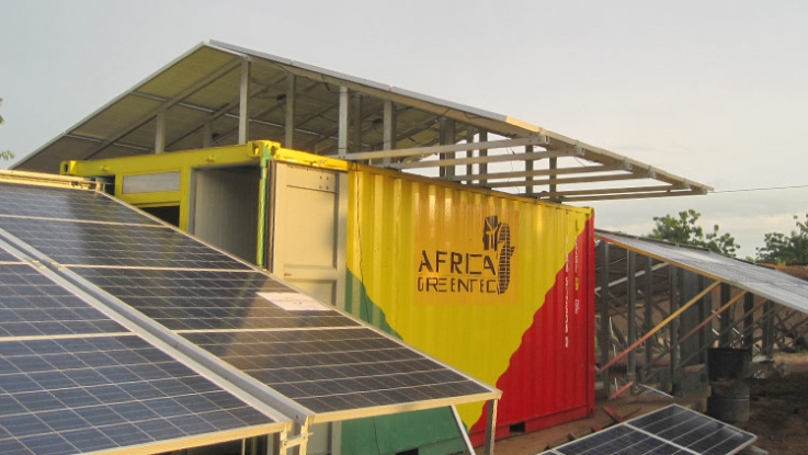 generador solar en contenedor