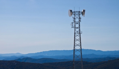 télécommunications antenne mobile solaire