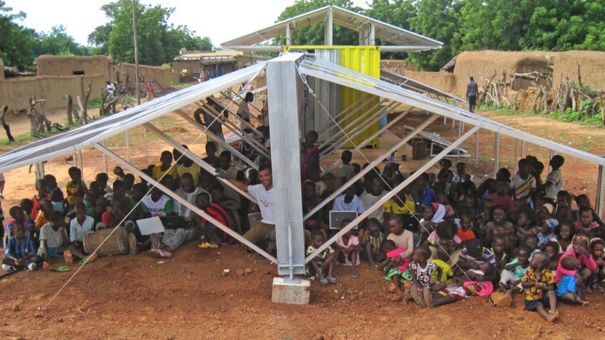 eletrificação da aldeia energia solar