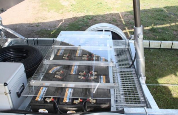 solar power generator on trailer with integrated batteries