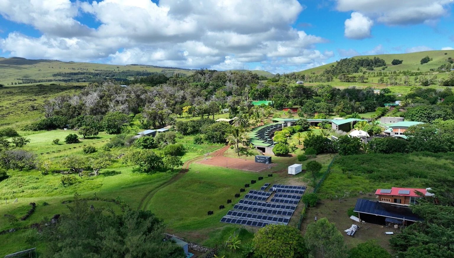 Projet FASEP électrification d'une école sur l'Île de Pâques