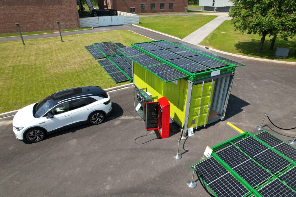 Location de remorque solaire et de cadre solaire sur conteneur Trailer-Watt® et Frame-Watt®